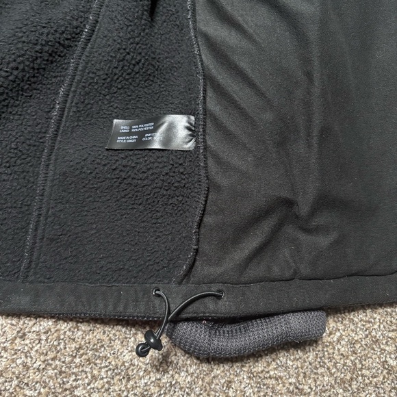 ZeroXposur Black Fleece Pullover - Picture 10 of 13